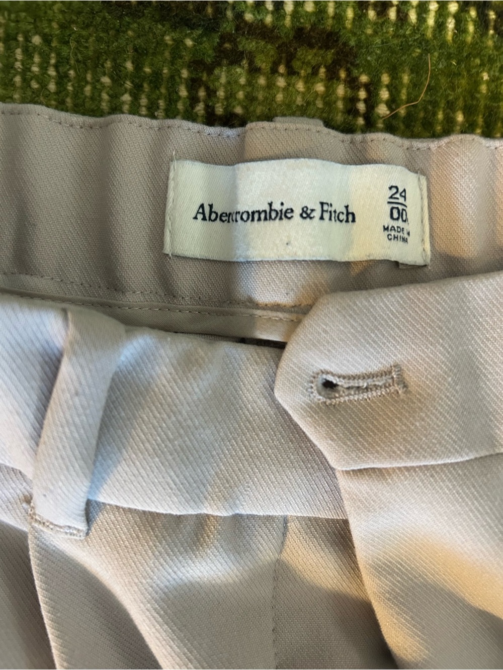 Abercrombie & Fitch Women's Cream Sloane Tailored Wide Leg Pant - Picture 3 of 3